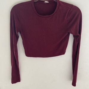 Cropped red long sleeve top